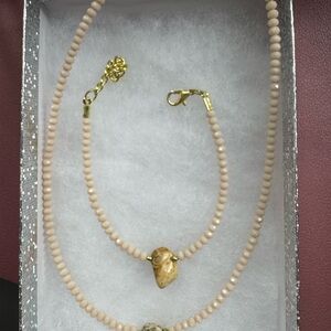 Elegant Beige Beaded Necklace and Bracelet Set